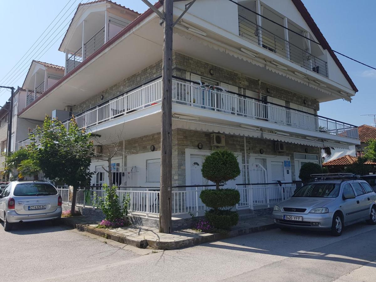 Villa Giannis 2 Vrasná エクステリア 写真